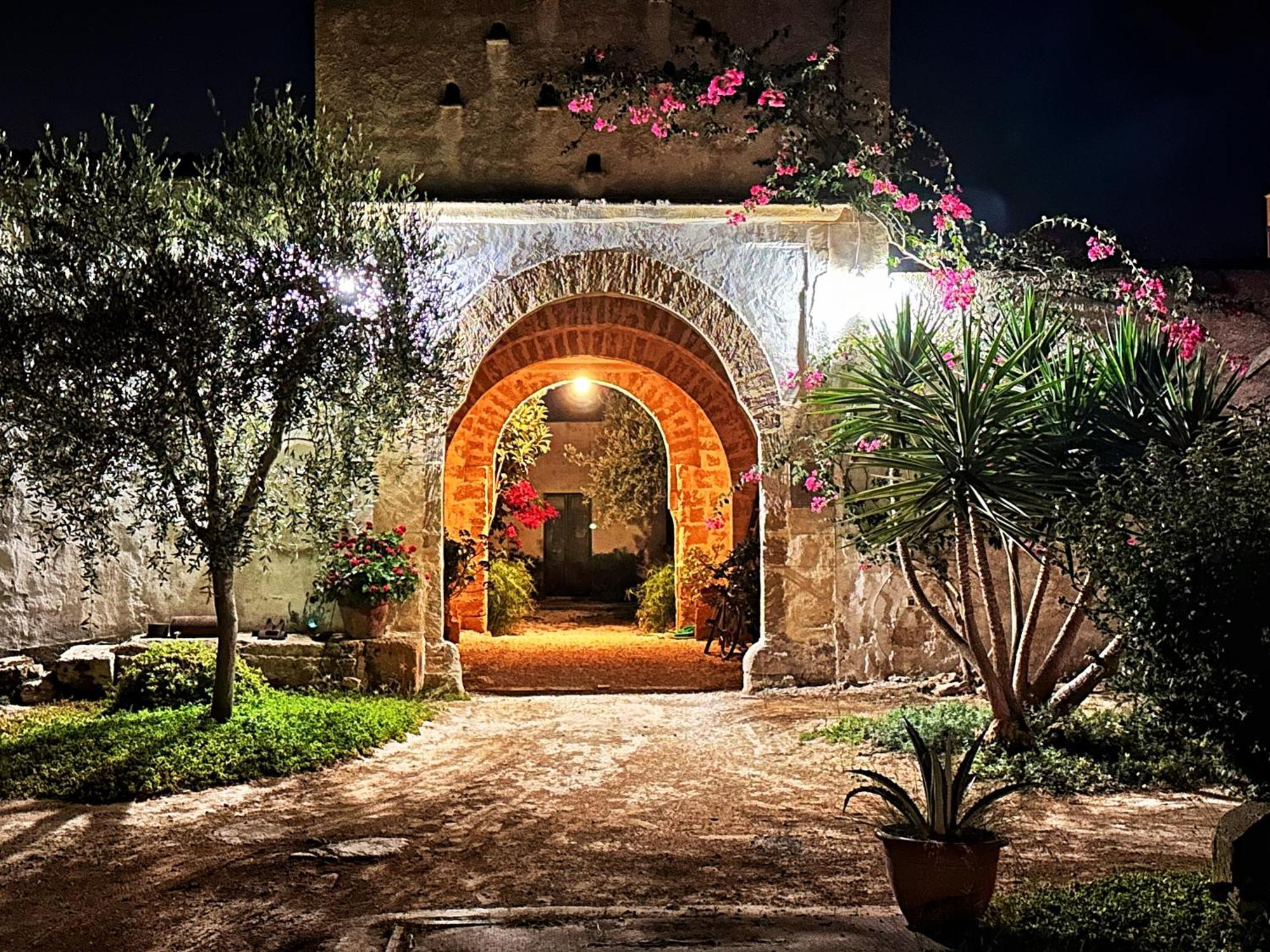 Baglio Spano - Antiche Dimore Di Sicilia Petrosino Exterior photo